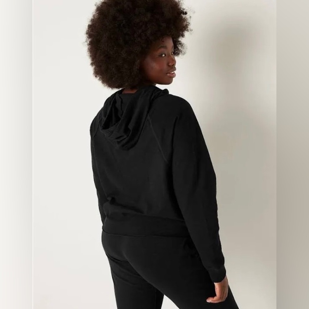 PINK Victoria's Secret Black Hoodie - Picture 2 of 5